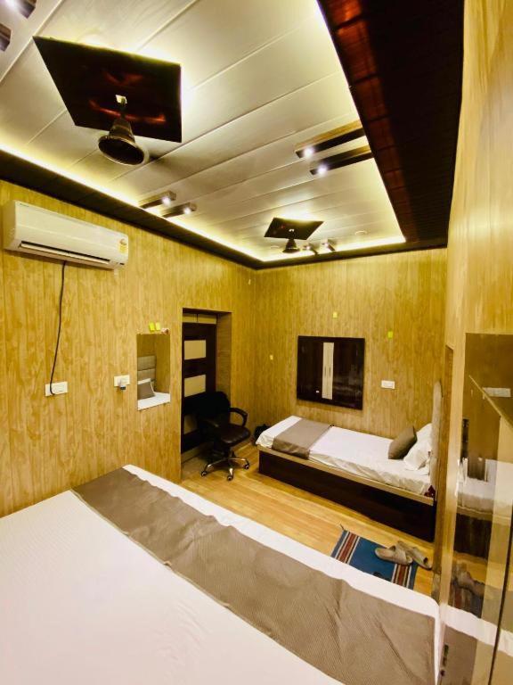 Namo Guest House Only For Indians Varanasi Dış mekan fotoğraf