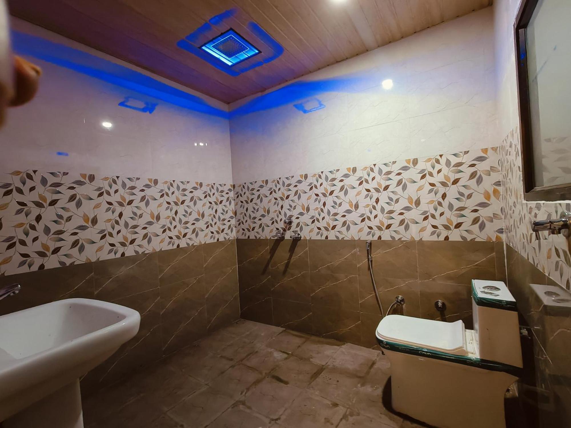 Namo Guest House Only For Indians Varanasi Dış mekan fotoğraf